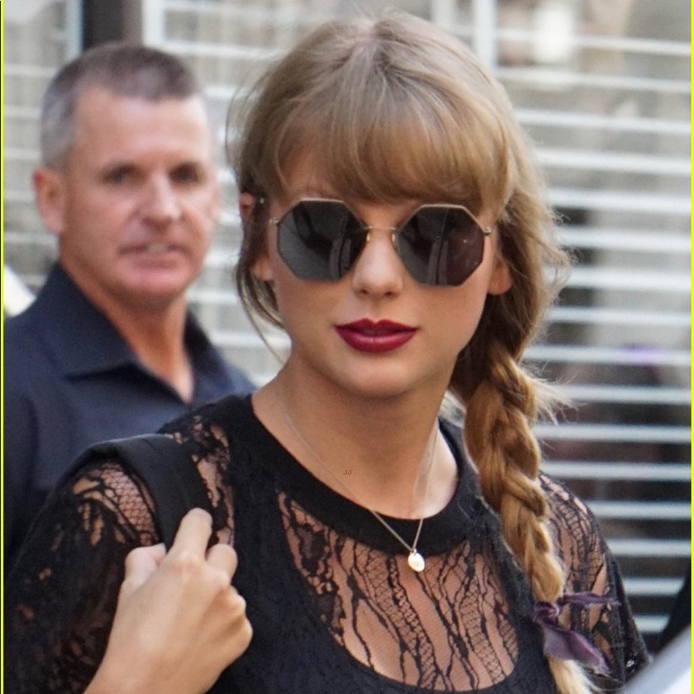 Fendi Sunglasses ASO Taylor Swift
